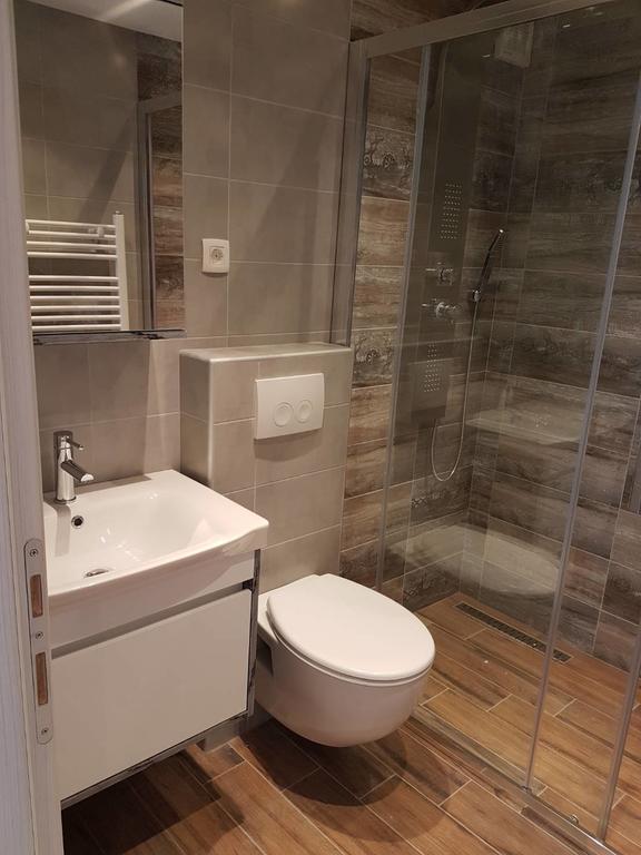 קוסטרנה Apartman Sevilya מראה חיצוני תמונה