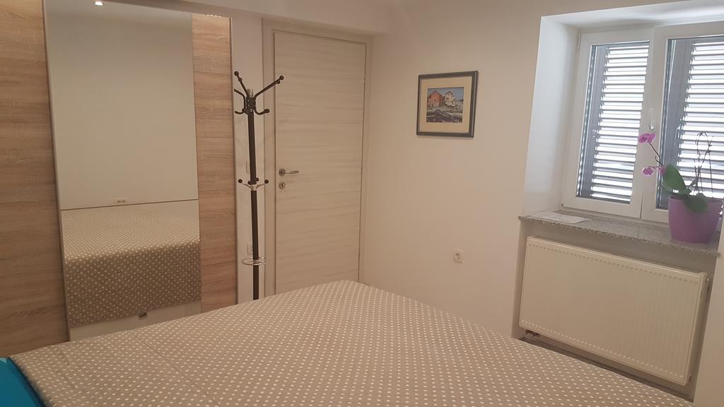 קוסטרנה Apartman Sevilya מראה חיצוני תמונה